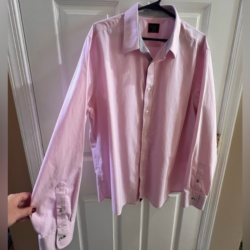 Men’s Untuckit Shirt XL